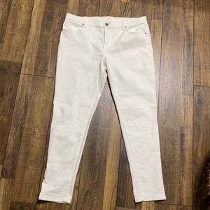 Loft white relaxed skinny jeans